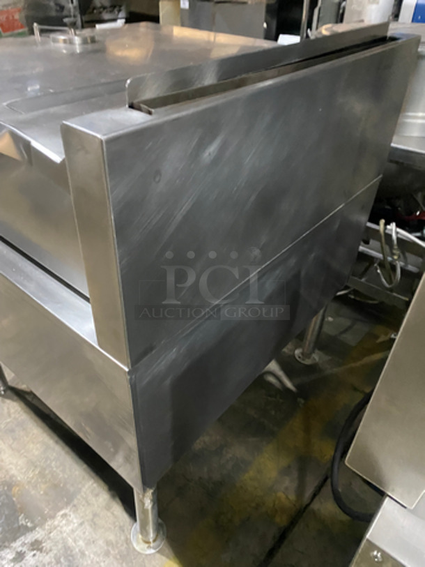 NICE! Cleveland Natural Gas Powered Tilt Skillet/Braising Pan! All Stainless Steel! On Legs! - Image 4 of 7