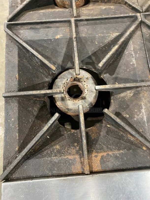 Sweet! Vulcan Commercial Countertop Natural Gas Powered 6 Burner Range! With Back Splash! All Stainless Steel! On Legs! Model: VHP6361 SN: 650087360! Working When Removed!  - Image 6 of 9