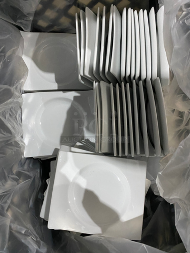 Party Rental Ltd White Decorative Wavy Plates! - Image 2 of 7