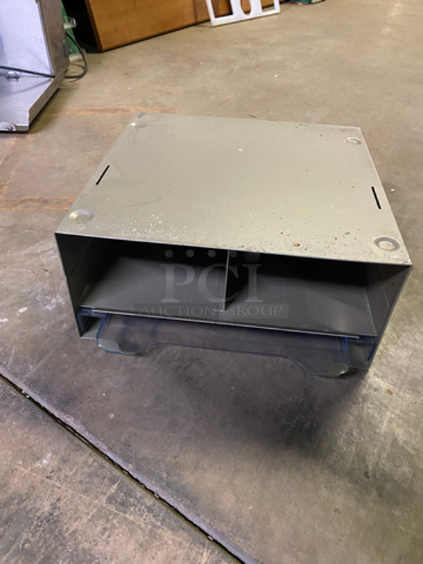 Commercial Countertop Glove Dispenser/ Holder! - Image 4 of 4