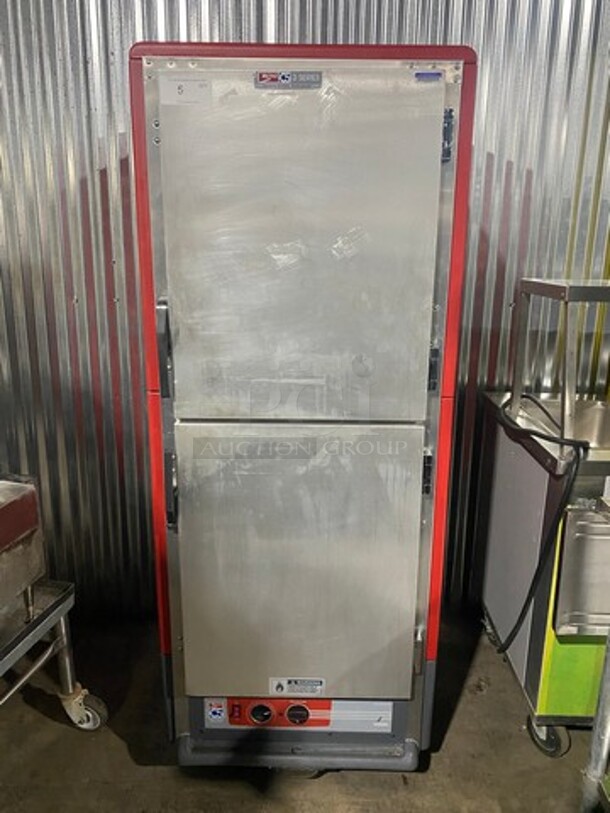 Metro Commercial Double Door Food Holding/Warming Cabinet! Model C539HDSL! 120V! On Casters! - Image 1 of 9