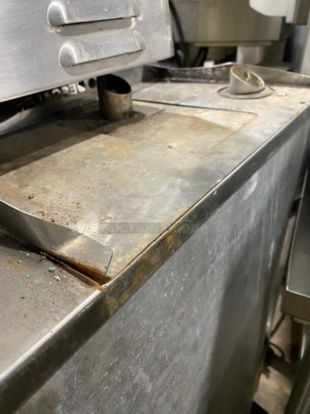 Cleveland Commercial Natural Gas Powered Combi Convection Oven! With View Through Door! All Stainless Steel! Model: OGS620 SN: WC0366007J01 - Image 8 of 8