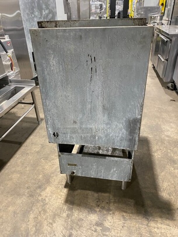 Vulcan Commercial Heavy Duty 75Lbs Natural Gas Powered Deep Fat Fryer! All Stainless Steel! On Legs! Model: LG5001 SN: DV4022712HB! - Image 3 of 8