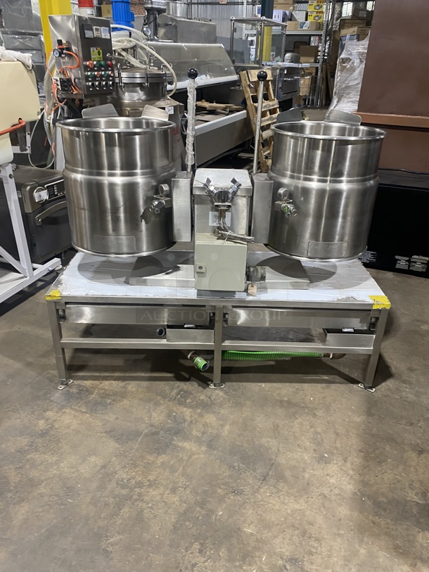 NEW! NEVER USED! Cleveland Commercial Countertop Electric Powered Jacketed Tilting Soup Kettle! On Equipment Stand! All Stainless Steel! On Legs! Model: TKET12T SN: WT680804C01 240V 60HZ 3 Phase - Image 3 of 10