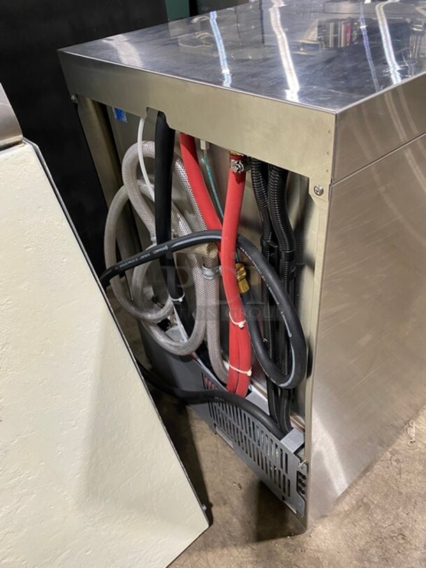 Champion Commercial Undercounter Dishwasher! All Stainless Steel! Model: UH230B SN: W2111103977 120/208/230V 60HZ 3 Phase - Image 3 of 9