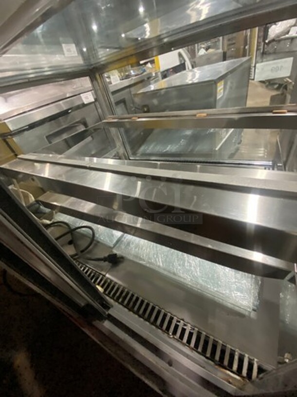 Leader Commercial Refrigerated Deli/ Bakery Display Case Merchandiser! With Straight Front Glass! With Rear Access Doors! Stainless Steel Outline! Model: MCB36SC SN: UR080381 115V 60HZ 1 Phase - Image 6 of 9
