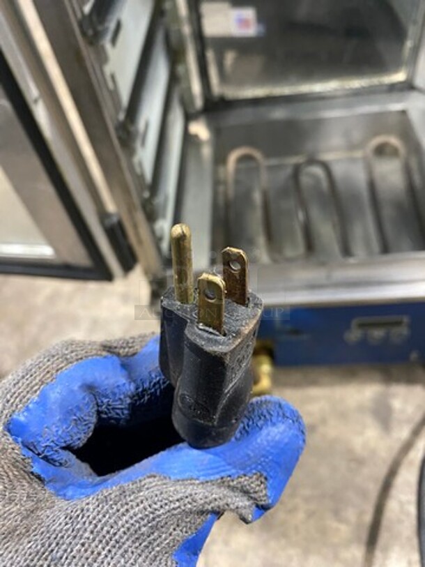 Antunes Commercial Countertop Heated Food Holding/ Display Cabinet Merchandiser! With Front Access Doors! Glass All Around! Stainless Steel Body! Model: SDC500 SN: 17091345 120V 60HZ 1 Phase - Image 8 of 9