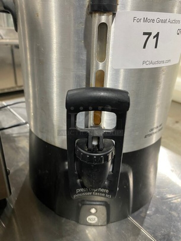 Protor Silex Countertop Coffee Urn! Model: 45040R SN: E4091BV - Image 4 of 6