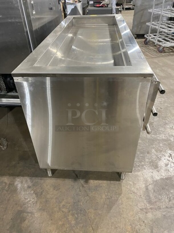 OUT OF THE BOX! NEVER USED! Bayonne Commerical 5 Bay Cold Pan/Cold Food Buffet Counter! With Folding Serving Counter! With 2 Shelf Storage Underneath! All Stainless Steel! On Legs! Model: CPM72 SN: 7195 120V 60HZ 1 Phase - Image 3 of 10