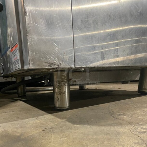 Alto Shaam Commercial Combitherm Convection Oven! All Stainless Steel! On Legs! MODEL 610ESIN SN:530098000 208-240V 3PH! 2 X Your Bid Makes One Unit! - Image 10 of 12