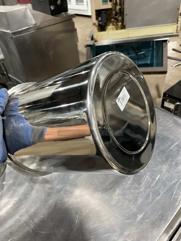 Update Commercial Round Food Drop In Pan! All Stainless Steel! Model BM825! - Image 4 of 5