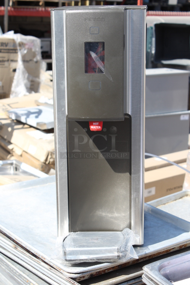 SCRATCH & DENT! Fetco 344HWD210521 5 Gallon Hot Water Dispenser with Push-Button Controls. S/N: 21052151235689 - Image 2 of 6