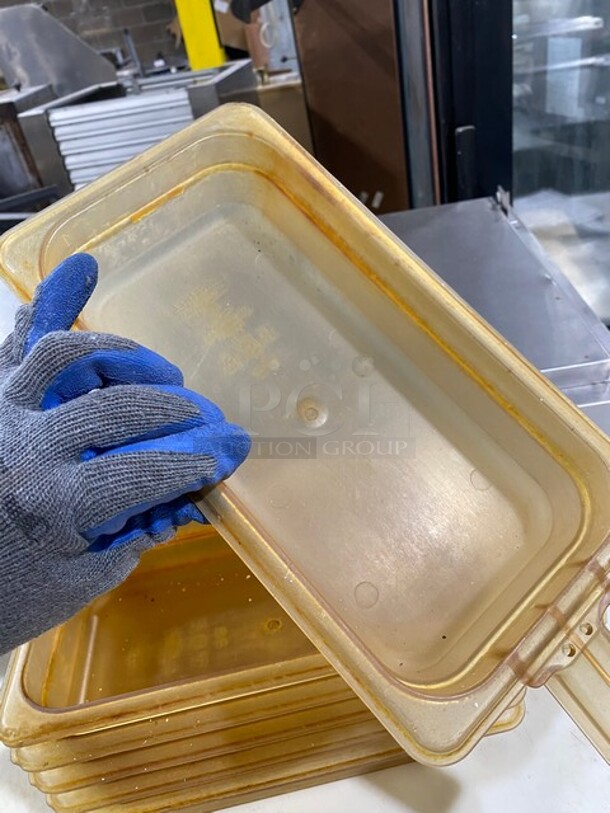 High Heat! Food Pan with/ Handle!
6x Your Bid! - Image 8 of 8