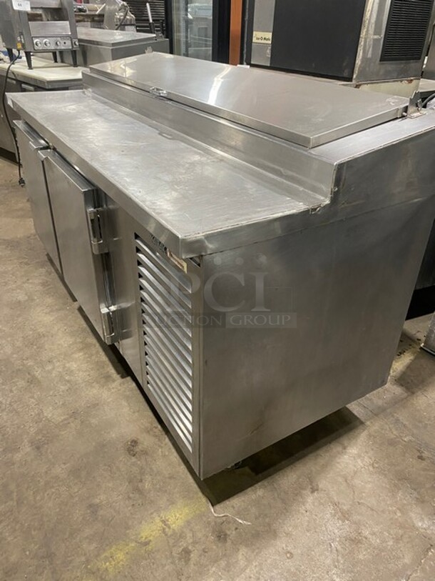 Nice! Kairak Heavy Duty Stainless Steel Pizza Prep Table With 2 Door Storage Space Underneath! On Casters! 115V 1 Phase 60HZ! On Casters!  - Image 4 of 9