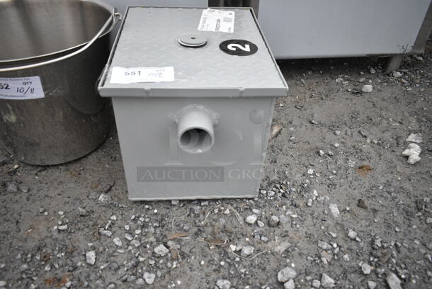 BRAND NEW SCRATCH AND DENT! Zurn Elkay GT2700-07-2NH 14 lb. 7 GPM Grease Trap with 2" No-Hub Connections - Image 2 of 6