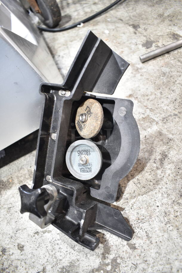 Bizerba GSP H Stainless Steel Commercial Countertop Meat Slicer. 120 Volts, 1 Phase. Tested and Working! - Image 4 of 5