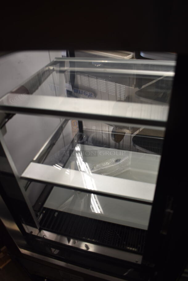 BRAND NEW SCRATCH AND DENT! Avantco BC-72-HC 72" Curved Glass Black Refrigerated Bakery Display Case on Commercial Casters. Missing Side Glass. 115 Volt 1 Phase. Tested and Working! - Image 9 of 12