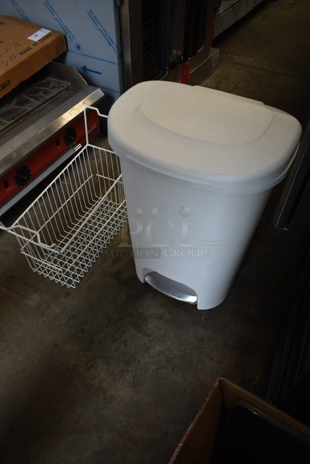 ALL ONE MONEY! Lot of White Poly Trash Can and Freezer Basket. - Image 3 of 5
