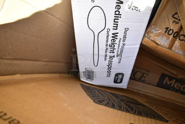 PALLET LOT of 15 BRAND NEW Boxes Including 2 Box 500TO10103C3 Choice Microwavable Plastic Hinged Container, 176FT1014BL Choice 10" x 14" Blue Plastic Fast Food Tray - 24/Case, Dart 8J8 8 oz. White Customizable Foam Cup, 130WSPOON Choice Medium Weight White Plastic Teaspoon - 1000/Case, Solo Ultra Clear Plastic Squat Cold Cup, 612FTL1230 Choice Foil Steam Table Pan Lid - Third Size - 100/Case, Edlund 12100 Old Reliable® #2® Manual Can Opener with Plated Steel Base. 15 Times Your Bid!  - Image 9 of 12