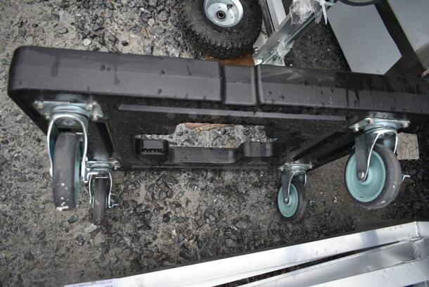 BRAND NEW SCRATCH AND DENT! Black Poly Caddy on Commercial Casters. - Image 4 of 4