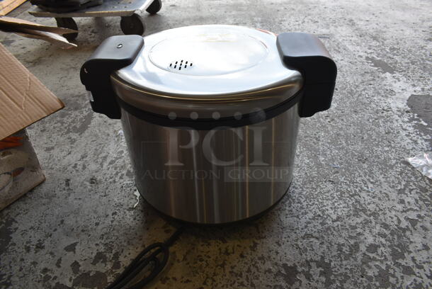 BRAND NEW SCRATCH AND DENT! Winco RC-S300 Stainless Steel Commercial Countertop Advanced Electric Rice Cooker Warmer. - Image 7 of 11