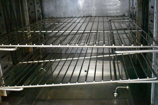 Winston CVap CAC507GR Stainless Steel Commercial Heated Holding Cabinet. 208 Volts, 1 Phase.   - Image 3 of 7
