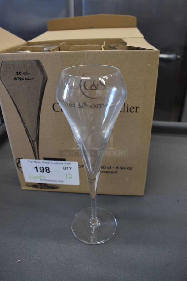 6 BRAND NEW IN BOX! Chef & Sommelier 6.75 oz Champagne Flute Glasses. 3x3x9.5. 6 Times Your Bid!