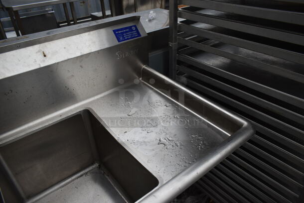Stainless Steel Commercial 3 Bay Sink w/ Dual Drain Boards, Faucet and Handles.  - Image 4 of 5