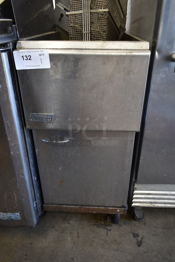 2015 Pitco Frialator 45C Stainless Steel Commercial Floor Style Natural Gas Powered Deep Fat Fryer w/ 2 Metal Fry Baskets and Left Side Splash Guard on Commercial Casters.  122,000 BTU. - Image 5 of 7