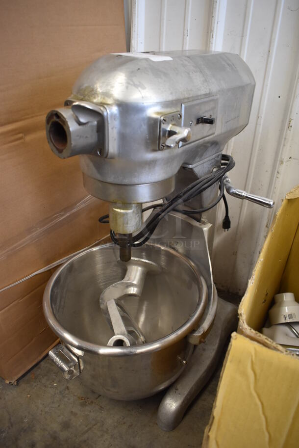 Hobart A-200-D Metal Commercial 20 Quart Planetary Dough Hook w/ Stainless Steel Mixing Bowl, Dough Hook and Paddle Attachments. 115 Volts, 1 Phase. 16x20x30. Tested and Working!