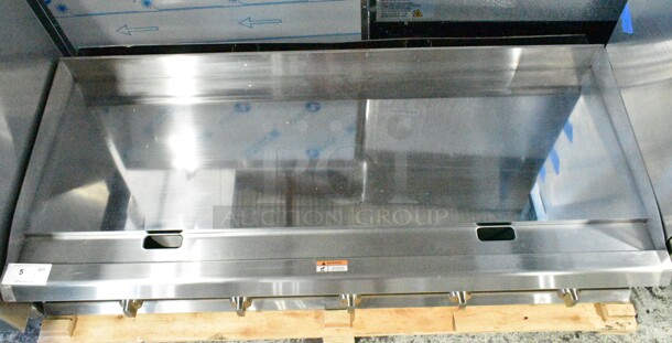 BRAND NEW SCRATCH AND DENT! 2023 Cooking Performance Group CPG 351GTUCPG60N Stainless Steel Ultra Series 60" Chrome Plated Natural Gas 5-Burner Countertop Griddle. 150,000 BTU. - Image 10 of 12