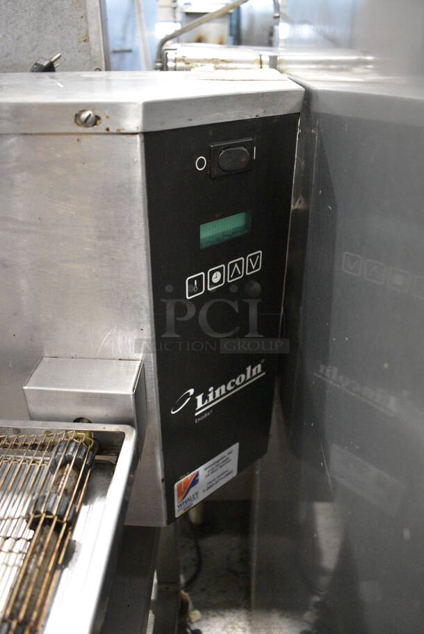 Lincoln Impinger 1116-000-A Stainless Steel Commercial Floor Style Natural Gas Powered Conveyor Pizza Oven on Commercial Casters. 72x40x42.5 - Image 7 of 11