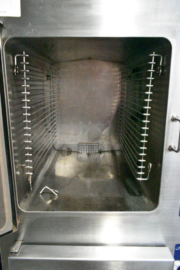 Cleveland 24CGA10 SteamCraft Ultra 10 Stainless Steel Commercial Natural Gas Powered 2 Deck Steam Cabinet. 125,000 BTU.  - Image 4 of 8