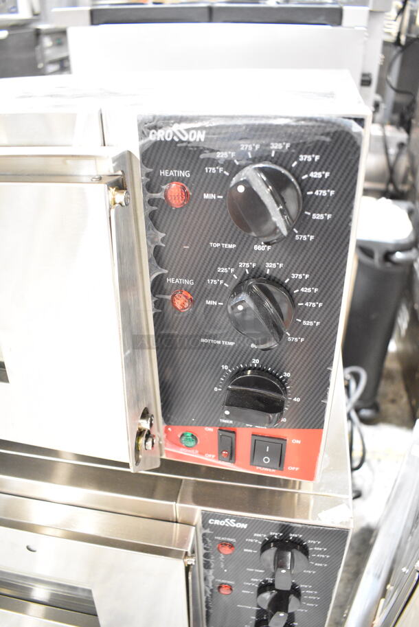 BRAND NEW SCRATCH AND DENT! 2023 Crosson CPO-160 Stainless Steel Commercial Countertop Electric Powered Pizza Oven w/ Cooking Stone. 120 Volts, 1 Phase. Tested and Working! - Image 3 of 7