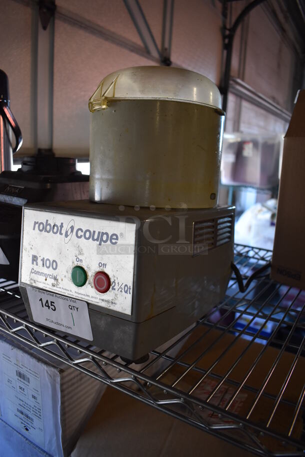 Robot Coupe R100 Metal Commercial Countertop 2.5 Quart Food Processor w/ Poly Bowl, Lid and S Blade. 120 Volts, 1 Phase. 7.5x11x13. Tested and Does Not Power On - Image 4 of 7