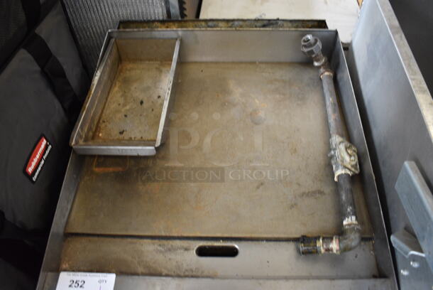 Star Max Stainless Steel Commercial Countertop Gas Powered Flat Top Griddle. 24x29x15 - Image 3 of 4