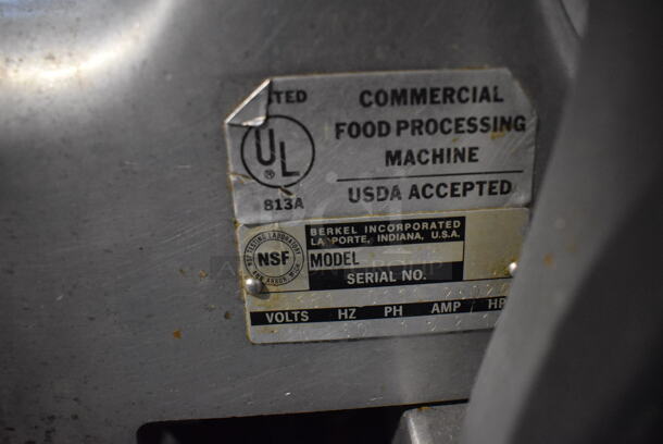 Berkel 818 Stainless Steel Commercial Countertop Automatic Meat Slicer w/ Blade Sharpener. 115 Volts, 1 Phase. 26x17x34. Tested and Working! - Image 5 of 7