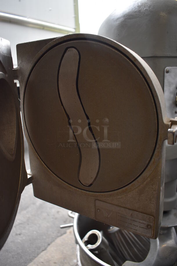 Hobart Model H-600 Metal Commercial Floor Style 60 Quart Planetary Dough Mixer w/ Pelican Head, Stainless Steel Mixing Bowl, Bowl Dolly, Whisk, Paddle and Dough Hook Attachments. 230 Volts, 1 Phase. 26x40x56 - Image 7 of 12