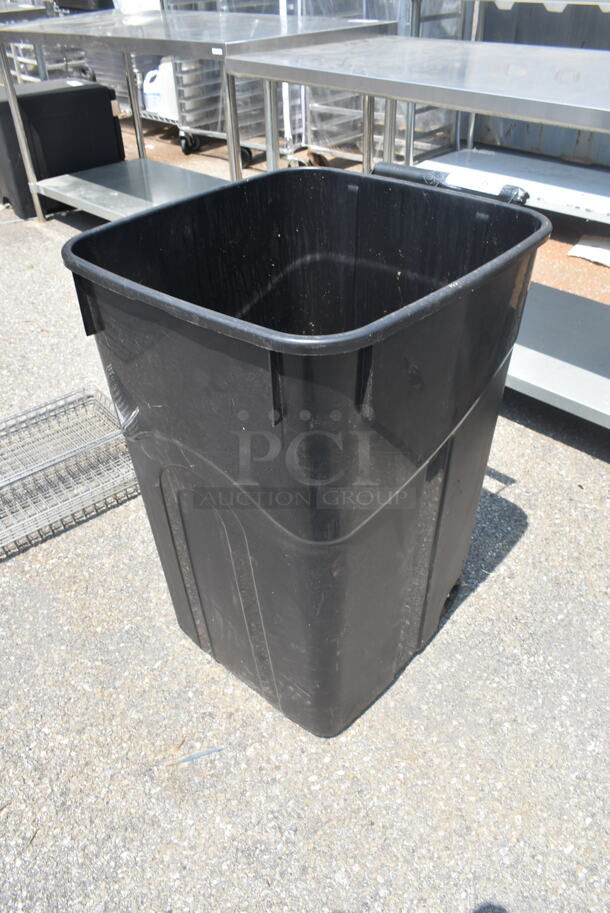 P[roject Source Black Poly Trash Can on Wheels - Image 3 of 6