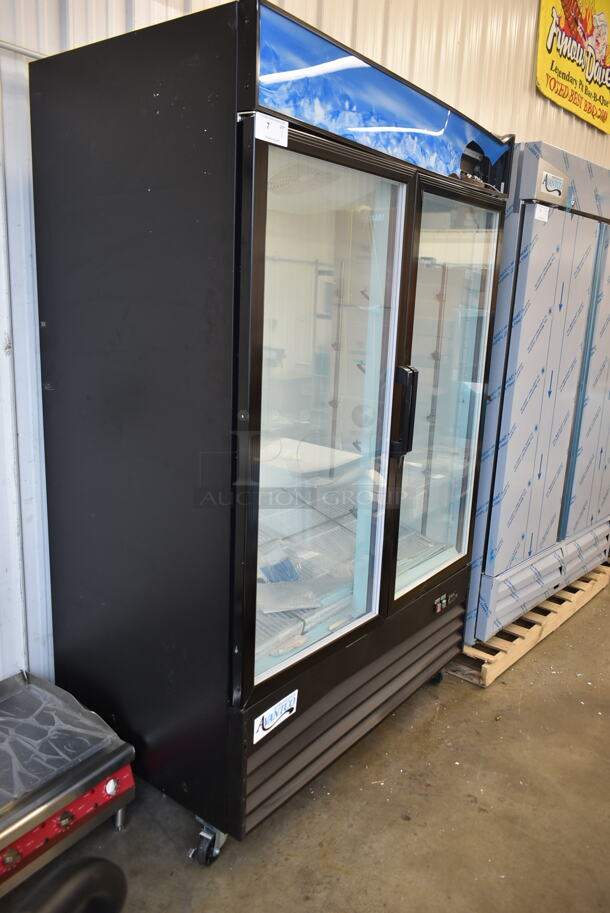 BRAND NEW SCRATCH AND DENT! 2023 Avantco 178GDC49FHCB Metal Commercial 2 Door Freezer Merchandiser w/ Poly Coated Racks on Commercial Casters. 115 Volts, 1 Phase. Tested and Working! - Image 2 of 12