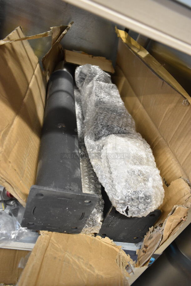 Box of 4 BRAND NEW SCRATCH AND DENT! Metal Convection Oven Legs.  - Image 2 of 3