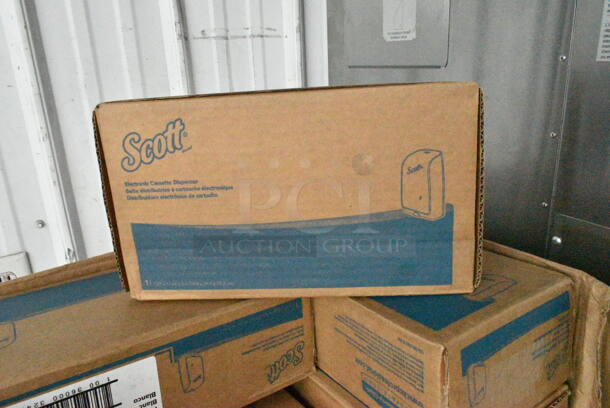 10 BRAND NEW SCRATCH AND DENT! Scotsman 3249910 Kimberly-Clark® Scott® Auto Foaming Soap Dispenser - 1,200 mL. 10 Times Your Bid!  - Image 3 of 5