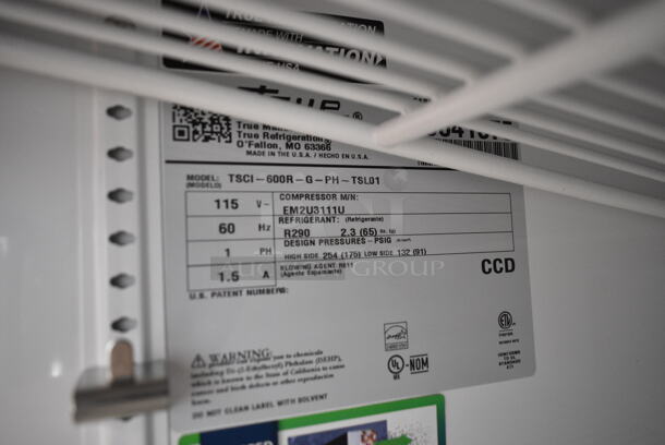 2023 True TSCI-600R-G-PH Commercial Single Door Cooler Merchandiser w/ Poly Racks. 115 Volts, 1 Phase. Tested and Working! - Image 5 of 6