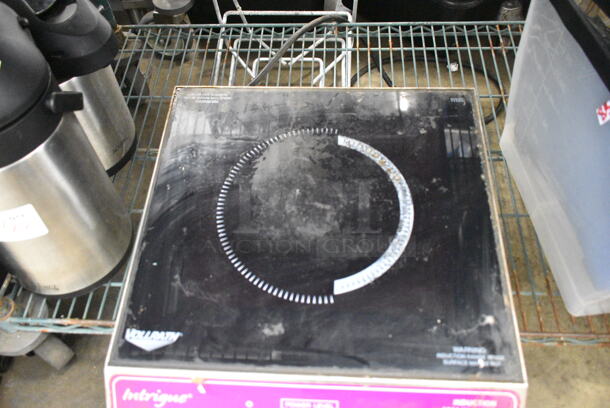 Vollrath Intrigue Electric Powered Single Burner Induction Range. 208/240 Volts, 1 Phase.  - Image 2 of 3