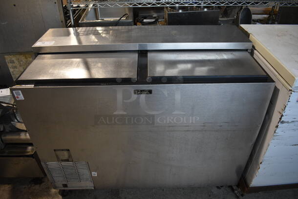 Perlick Model FR48SS Stainless Steel Commercial Bottled Back Bar Cooler w/ 2 Sliding Lids on Commercial Casters. 115 Volts, 1 Phase. 48x25x40. Tested and Working!