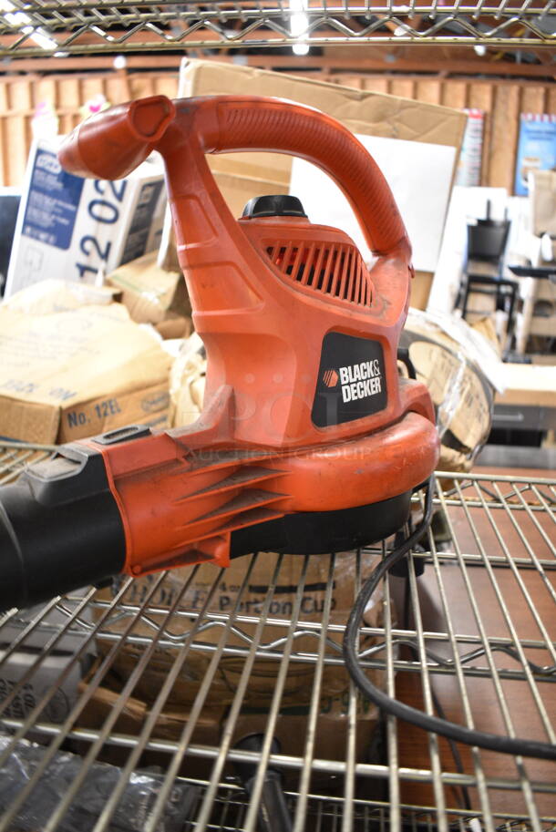 2 Items; 2E200 Wet Dry Vacuum and Black & Decker Leaf Blower. 2 Times Your Bid! - Image 7 of 9
