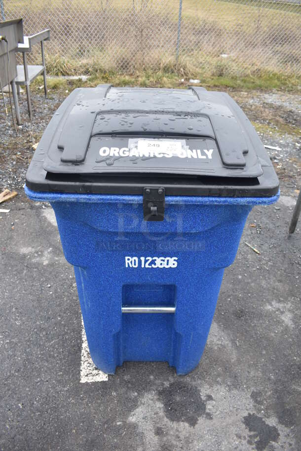 Blue and Black Poly Trash Can. 23x32x42