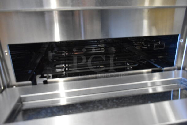 BRAND NEW SCRATCH AND DENT! Avantco 177DPO18S Stainless Steel Commercial Single Deck Countertop Pizza/Bakery Oven. Comes w/ Cooking Stone. 120 Volts, 1 Phase. Tested and Working! - Image 4 of 5