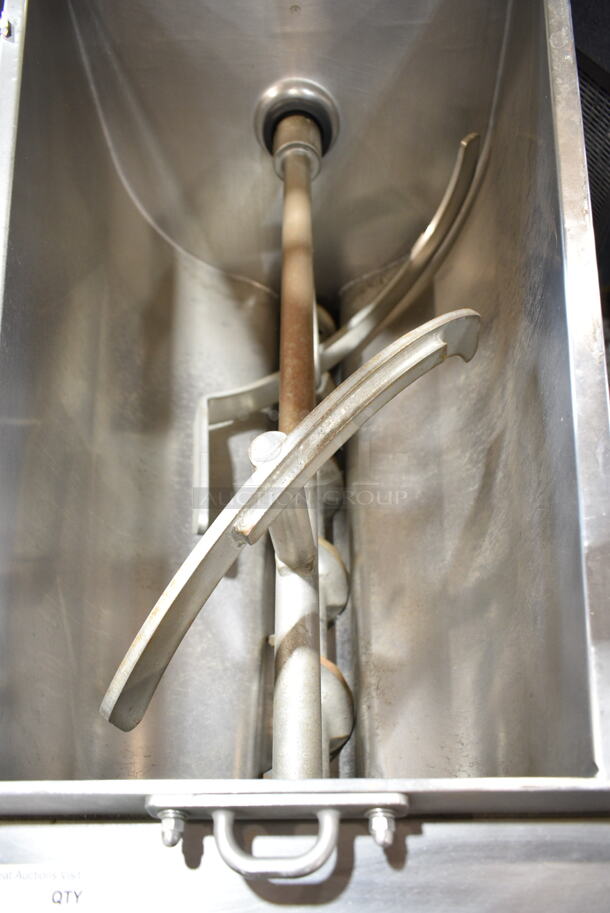 Hobart MG2032 Metal Commercial Floor Style Electric Powered Meat Mixer Grinder on Commercial Casters. 208 Volts, 3 Phase. Tested and Working! - Image 5 of 6