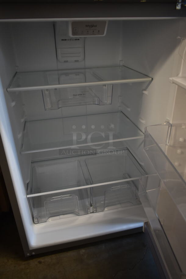 Stainless Steel Cooler Freezer Combo on Casters. Tested and Powers On But Does Not Get Cold - Image 7 of 9